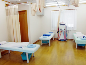 施術ベット写真